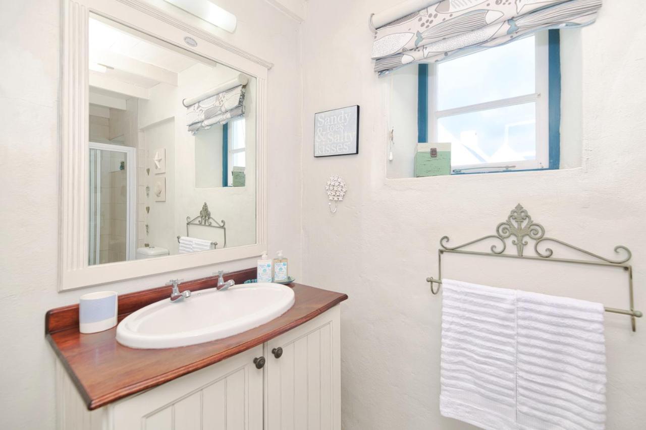 Zuidste Huisie Fisherman'S Cottage Struisbaai Eksteriør bilde